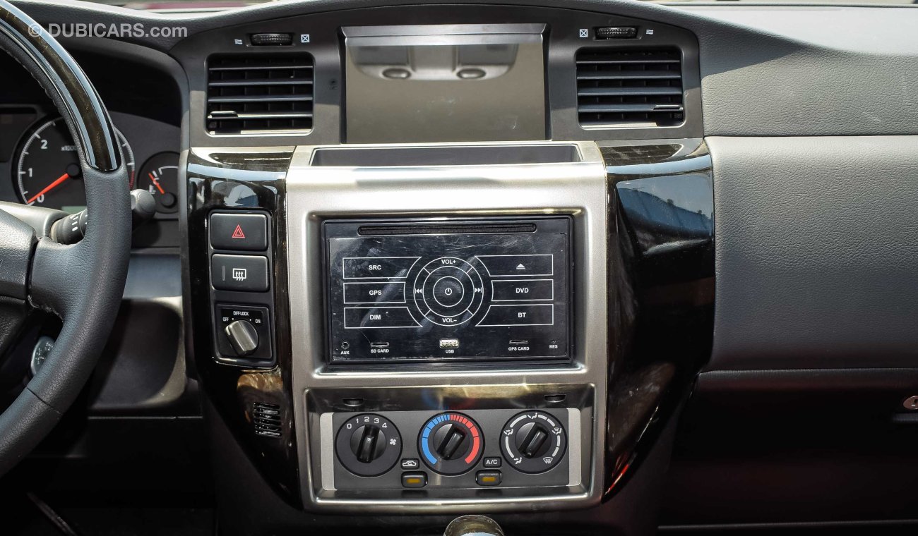 Nissan Patrol Safari AT Leather seats , rear camera , Navigation / 3 Years local dealer warranty VAT inclusive