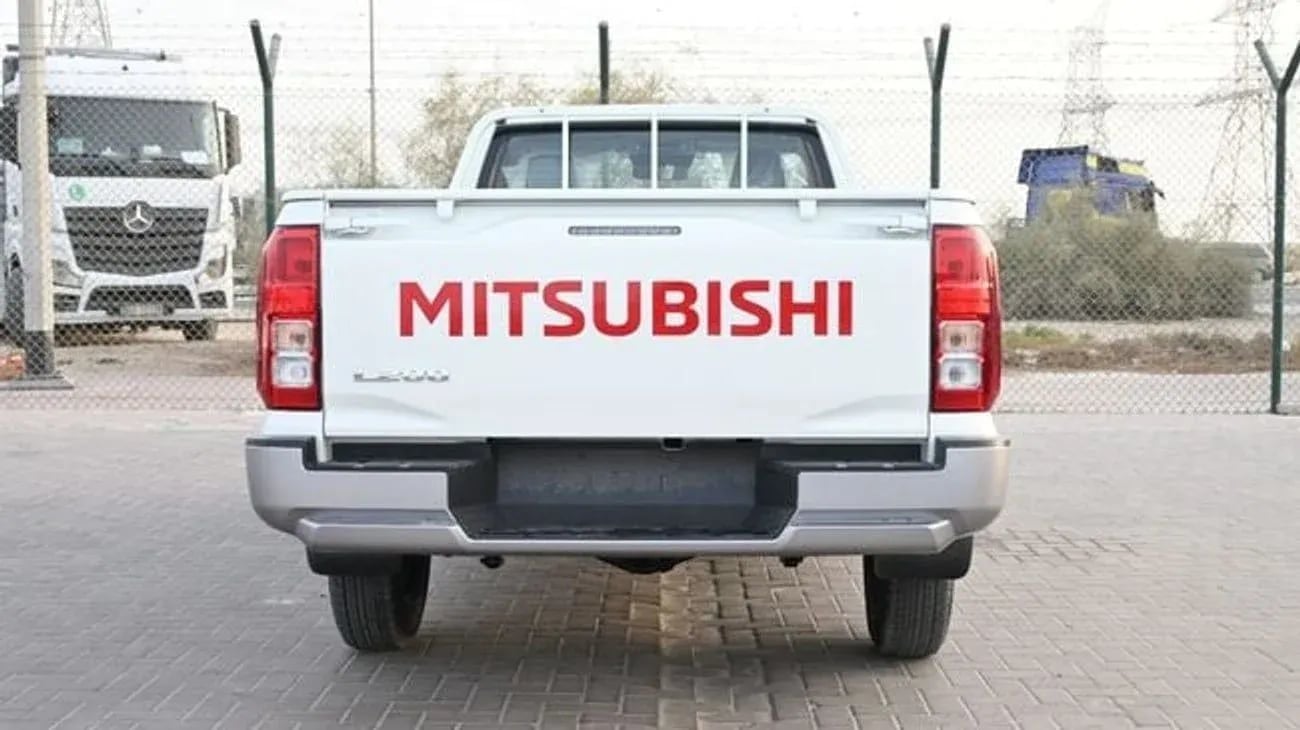 Mitsubishi L200 GL L200 SC MT 2.4 Diesel 2026