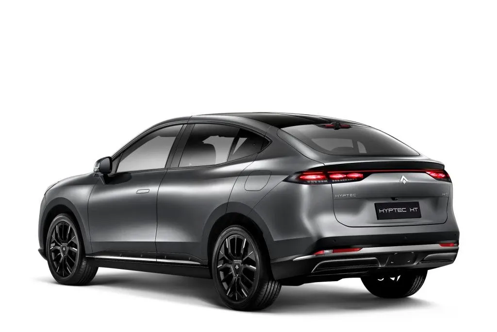 جي إي سي هيبتك HT exterior - Rear Left Angled