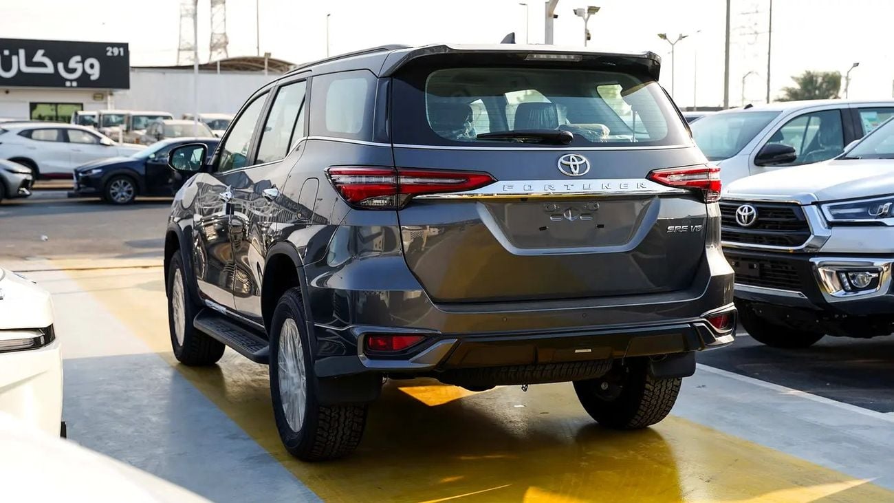 Toyota Fortuner SR5 4.0L V6 GCC Specs