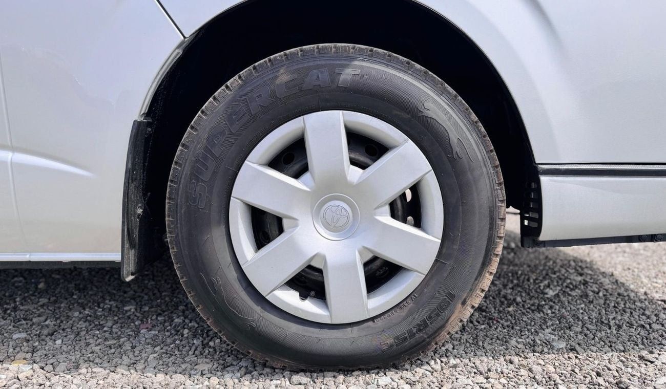 Toyota Hiace GOOD CONDITION | RHD | 2018 | 3.0L DIESEL ENGINE | 12 SEATERS | AUTOMATIC TRANSMISSION | DIGITAL REA