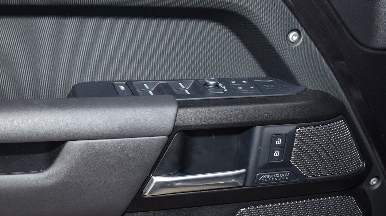 Land Rover Defender LAND ROVER DEFENDER 100 V8 CARPATHIAN EDITION P530, CANADIAN SPECS