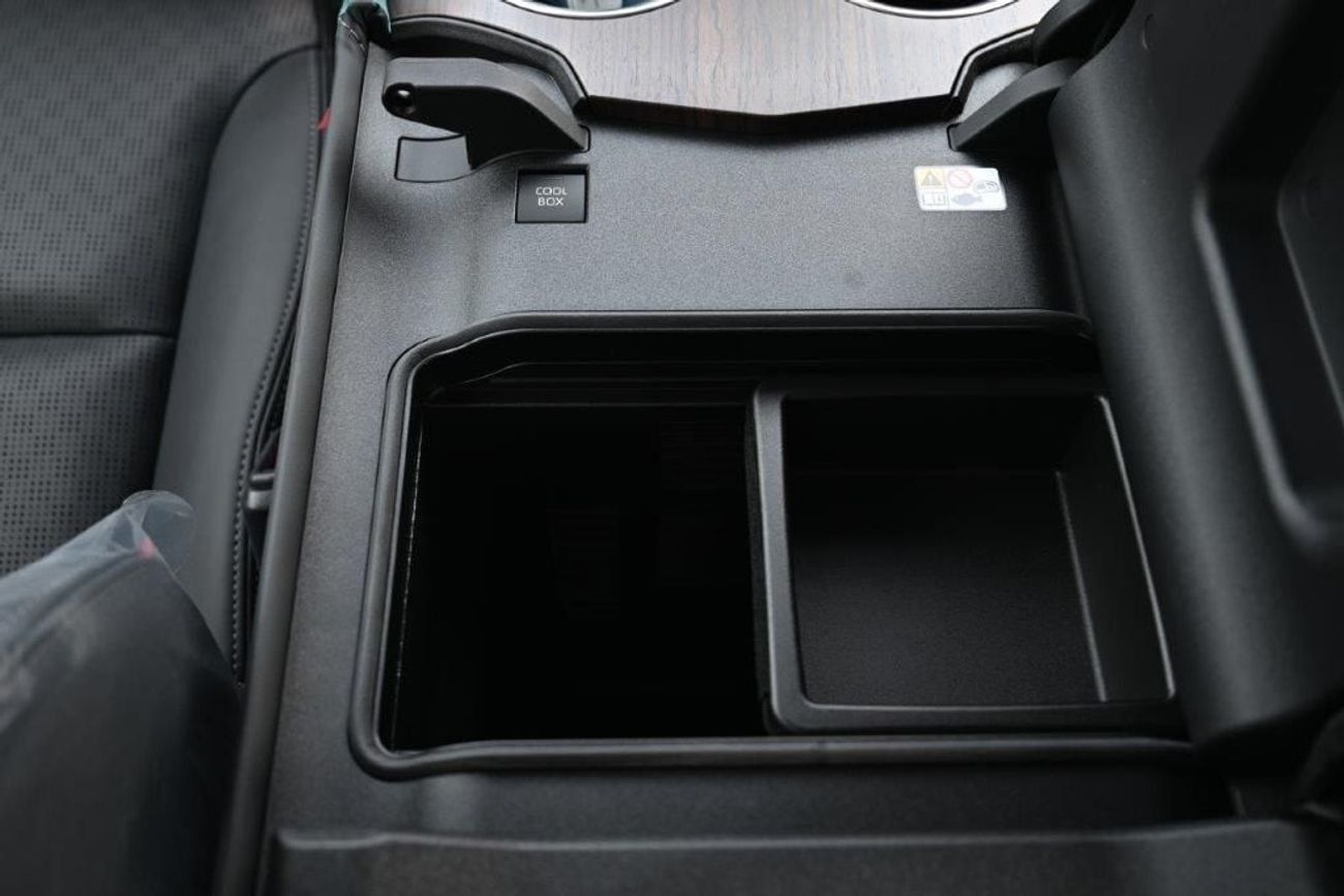 Toyota Land Cruiser VXR 4.0L V6 4.0L PETROL 4WD 7 SEAT AUTOMATIC TRANSMISSION