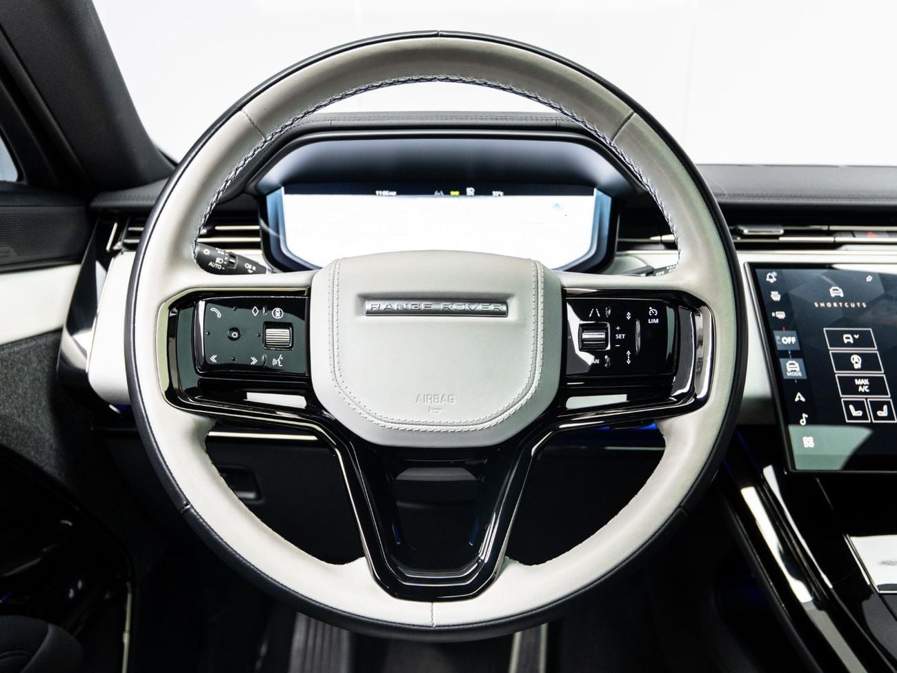 Land Rover Range Rover Sport DYNAMIC HSE P400 BUY NOW, PAY 2027 | THE BLACKLINE STANDARD | Jan 2029 Al Tayer Warranty