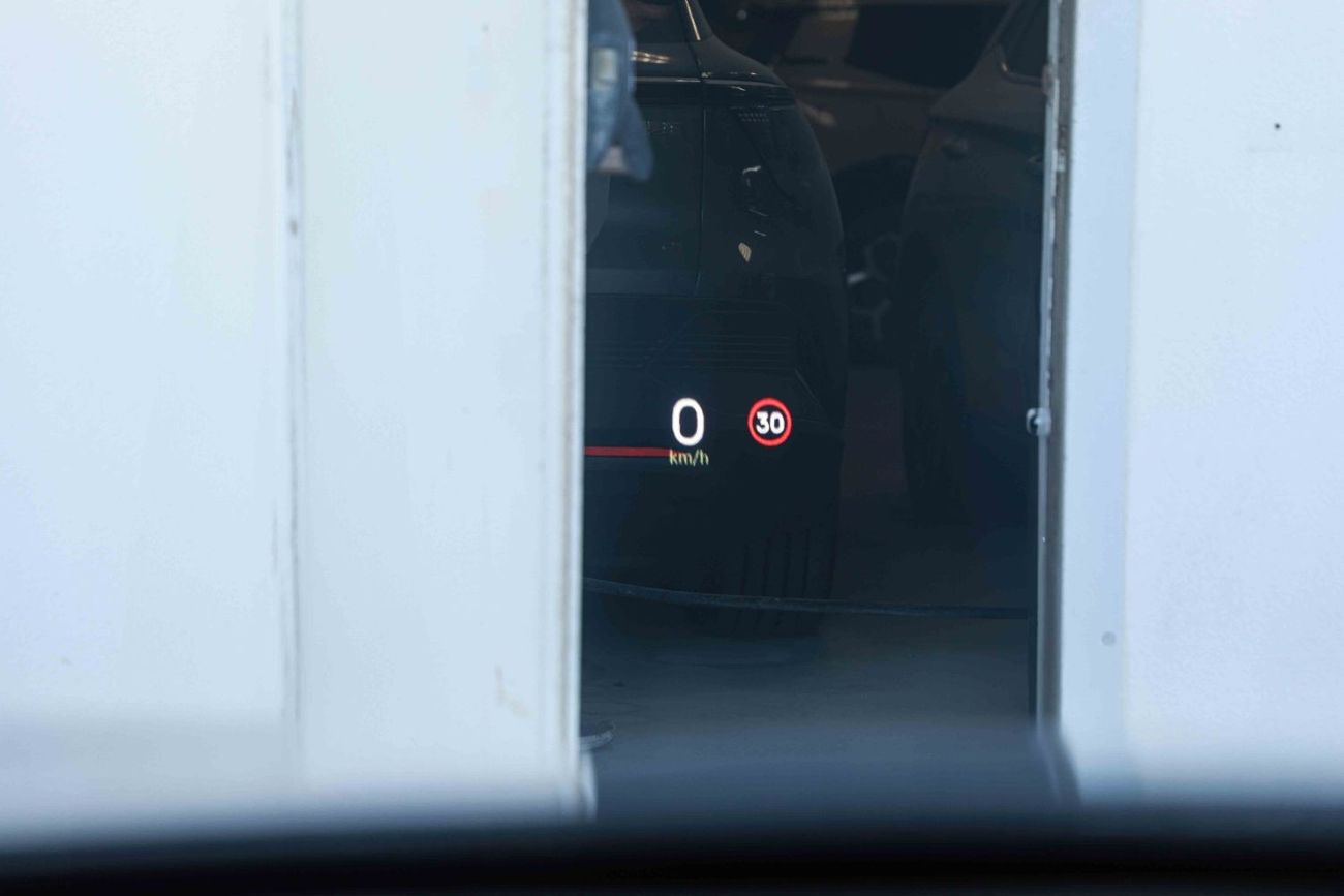 Lynk & Co 08 2024 LYNK & CO EM-P Time Limited 1.5 - Plug in hybrid - Purple inside Purple