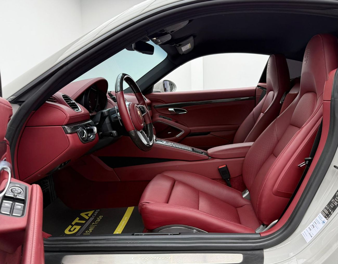 بورش كايمان 718 2024 Porsche 718 Cayman Style Edition, Aug 2026 Porsche Warranty, Porsche Full Service History, GCC