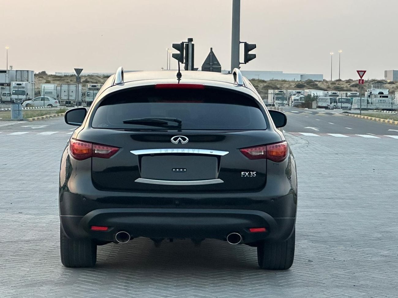 إنفينيتي FX35