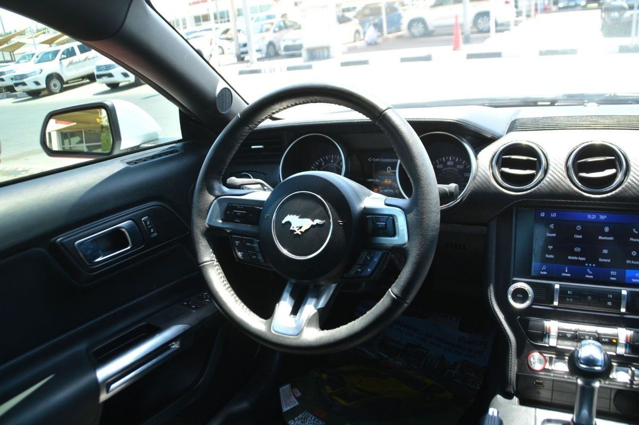 Ford Mustang EcoBoost Premium 2.3L Coupe A/T 2024-NEW LOOK-IN GOOD CONDITION--READY TO DRIVE **