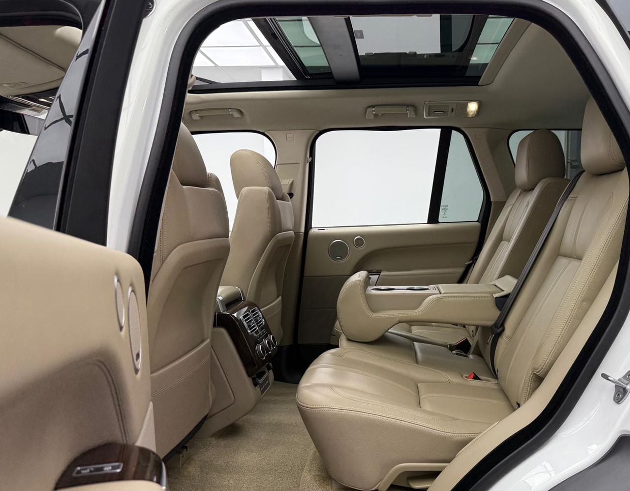 لاند روفر رينج روفر 2017 Range Rover Vogue HSE, Range Rover Full Service History, Excellent Condition, GCC