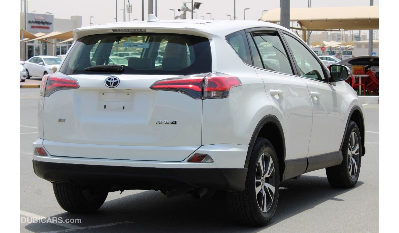 Toyota RAV4 Toyota Rav4 2016 GCC No. 2 in excellent condition, very clean from inside and outside