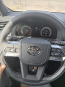 تويوتا لاند كروزر VXR