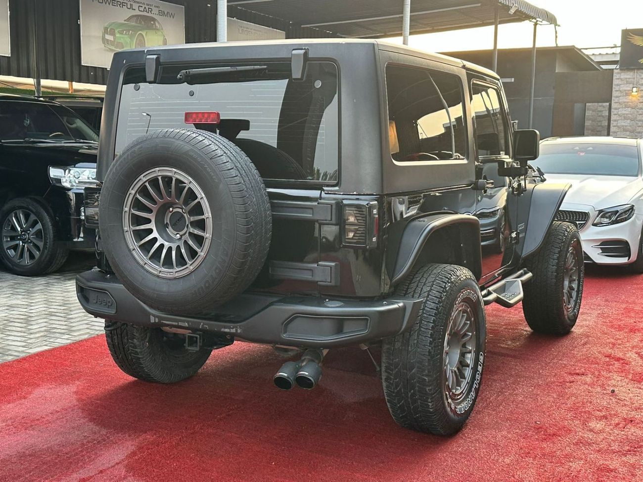 Jeep Wrangler Sport 3.6L A/T