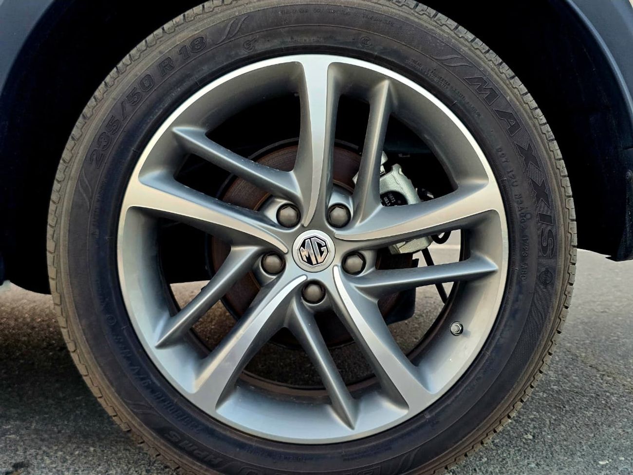 MG HS 2023 MH HS 1.5L Turbo petrol Trophy Edition South American spec