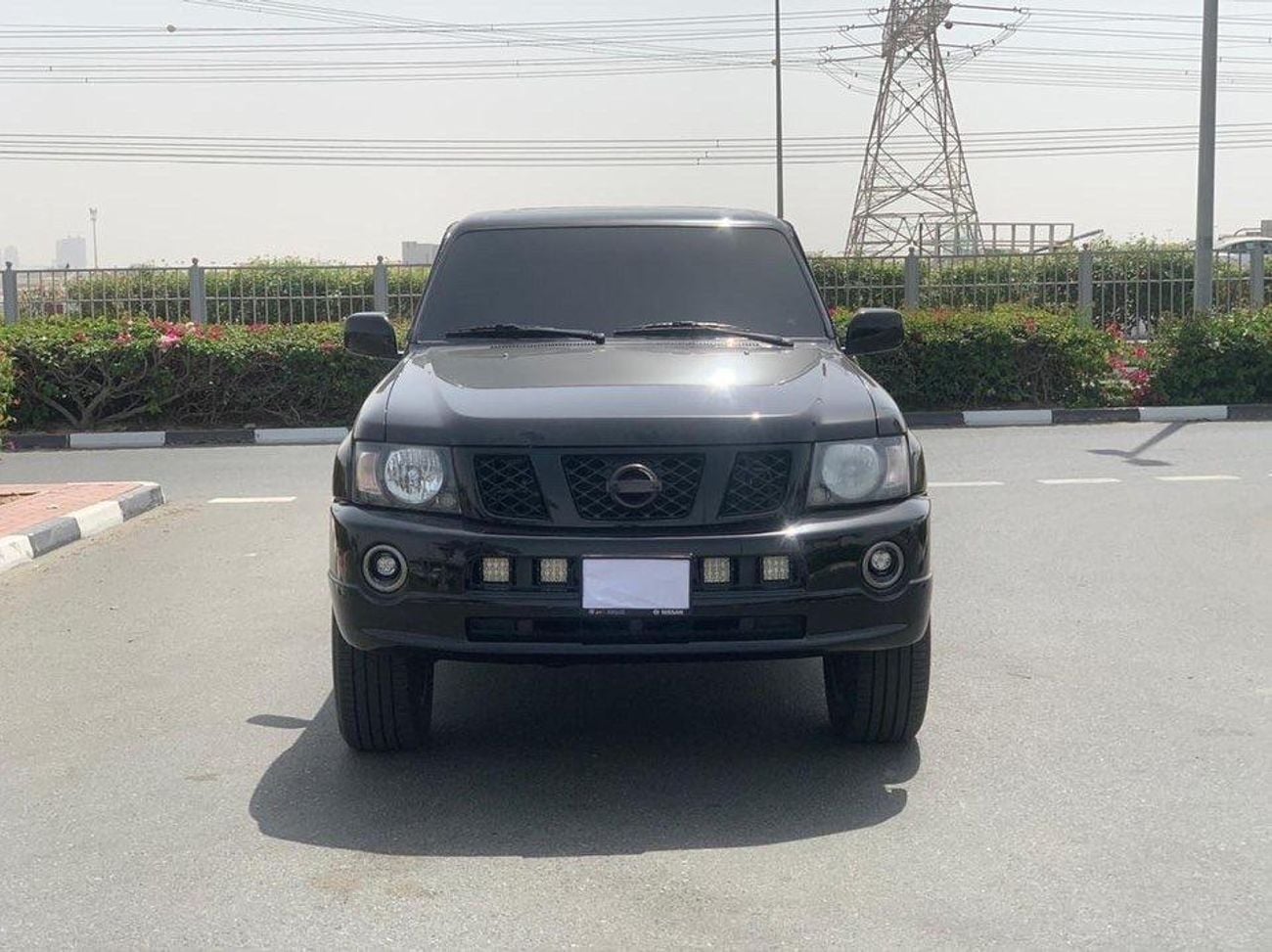 نيسان باترول GCC SPEC NEAT AND CLEAN