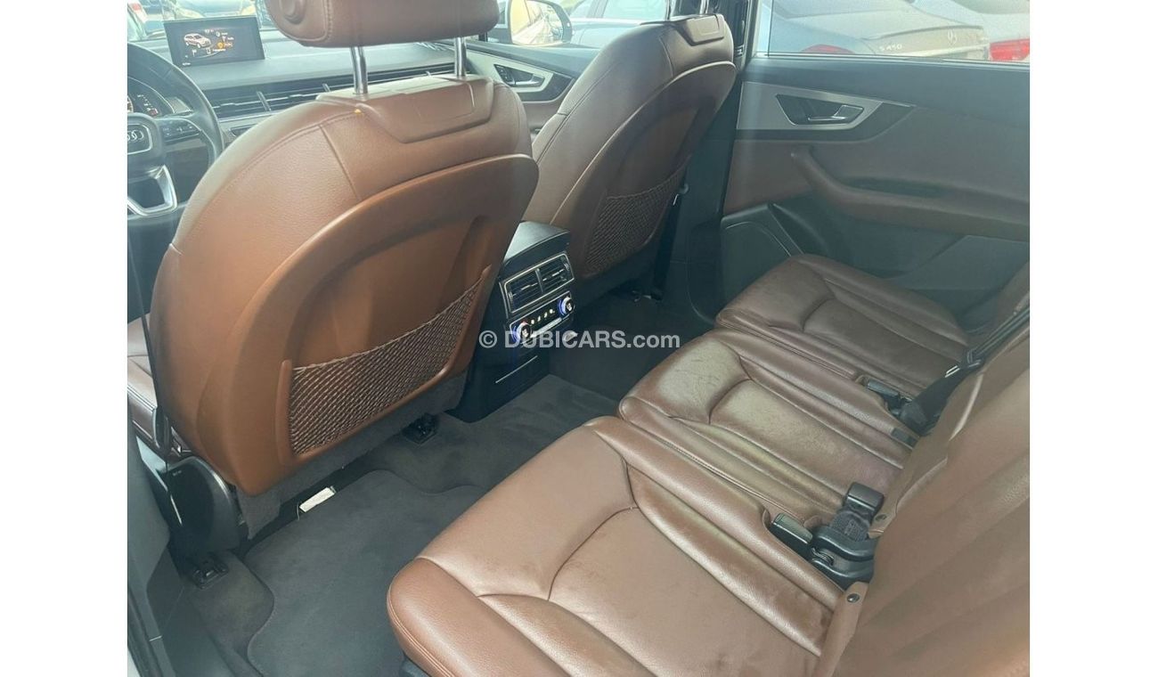 Audi Q7 45 TFSI quattro Luxury Plus Audi Q7 TFSI QUATTRO 45 SLINE _GCC_2016_Excellent Condition _Full option