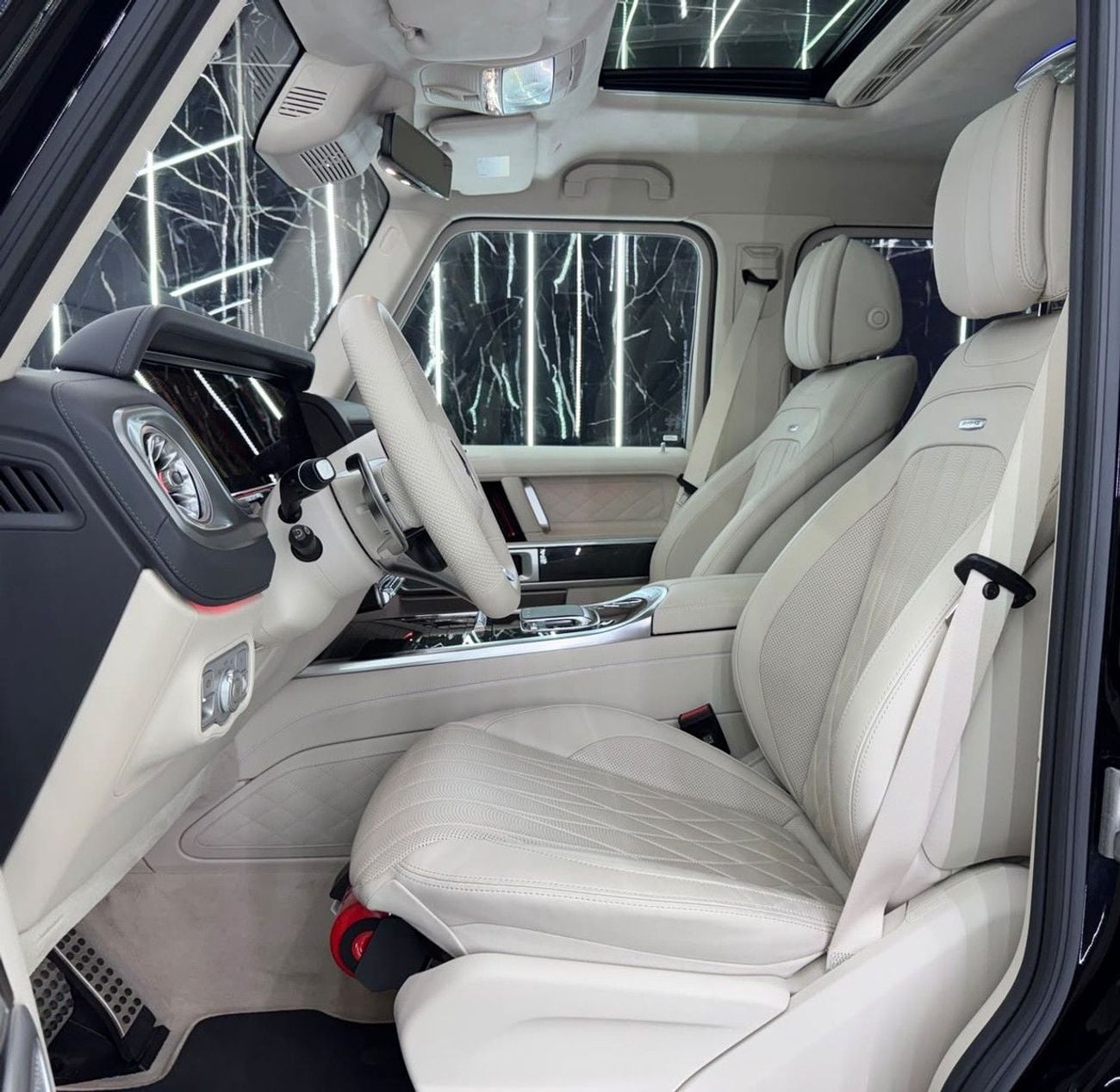 مرسيدس بنز G 63 AMG G63 AMG European | Low Mileage | Original Paint | Well Maintained