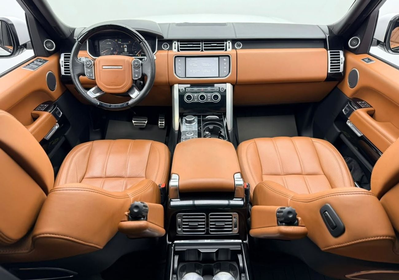 Land Rover Range Rover AUTOBIOGRAPHY 2016 Range Rover Vogue Autobiography, Full Service History, Fully Loaded, Excellent Condition, GCC