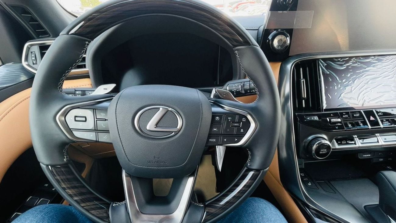 Lexus LX700h Signature