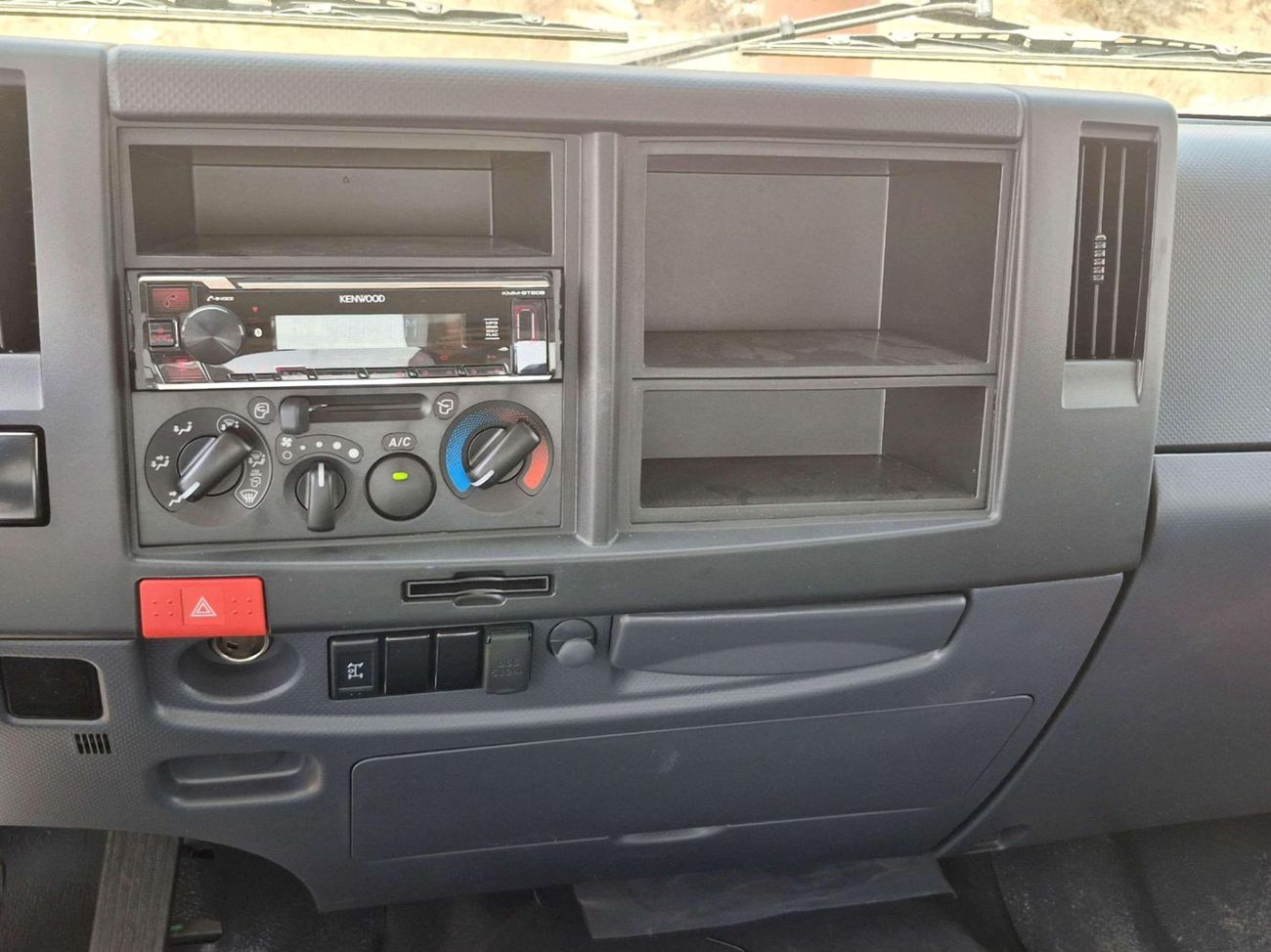 Isuzu FVR FVR 11 TON