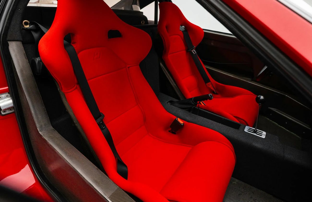 Ferrari F40 2.9L V-8 Twin-Turbocharged Engine