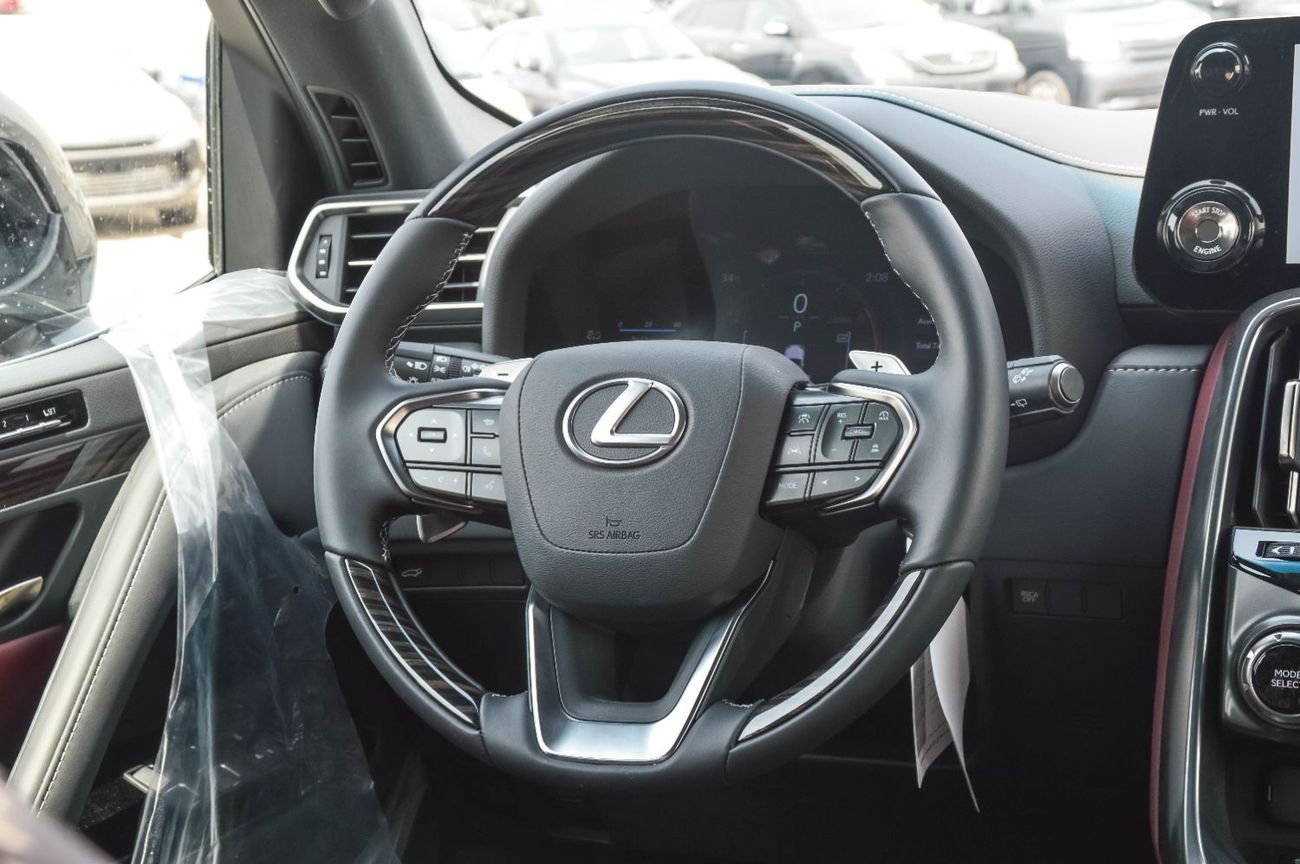 Lexus LX 600 Signature 3.5L ( CYL) LEXUS LX600 3.5L 4WD PETROL SUV 2025