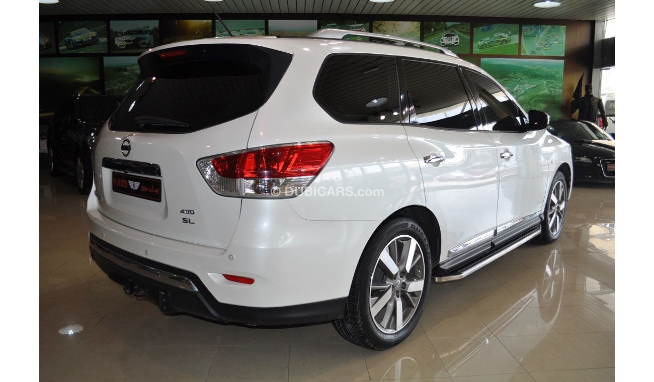 Nissan Pathfinder SL