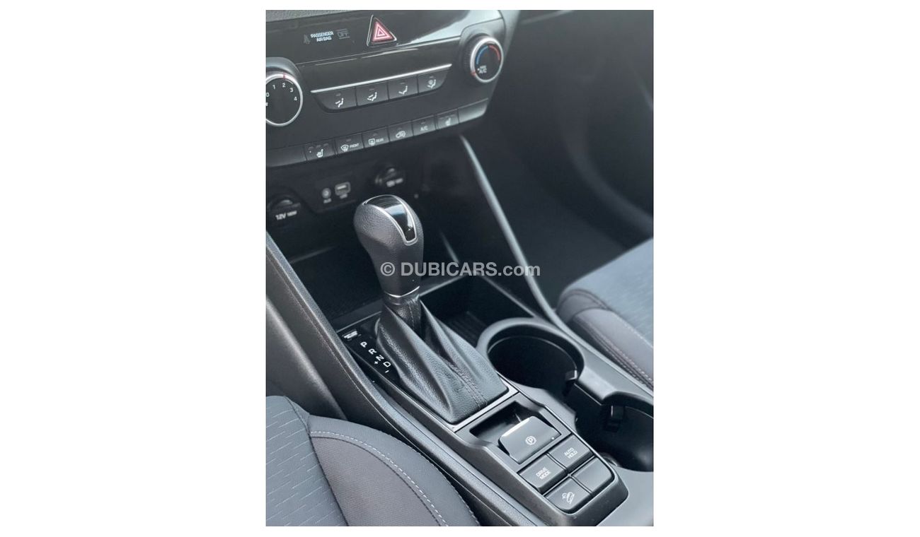 Hyundai Tucson 2019 Hyundai Tucson 2.0L V4 AWD 4X4 With Push Start MidOption+
