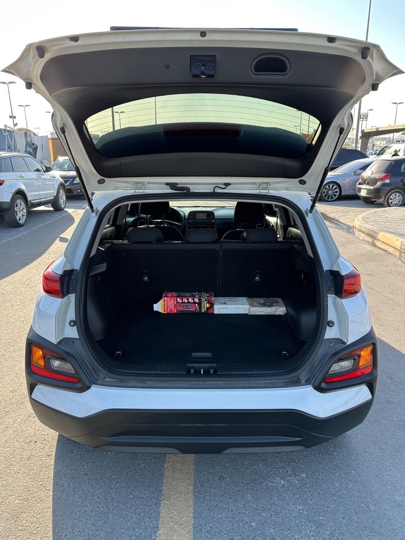 Hyundai Kona GLS Premium 1.6L