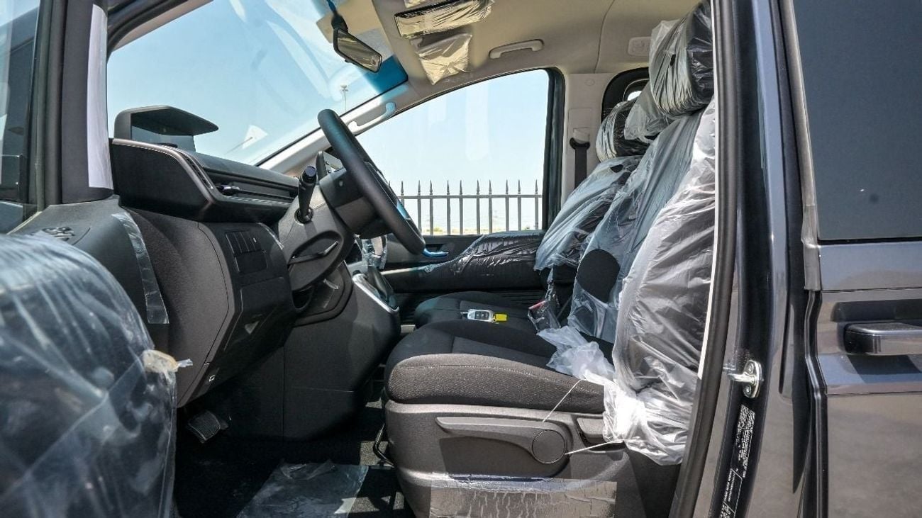 Hyundai Staria V6 3.5L Petrol 09-Seater Premium 2025YM