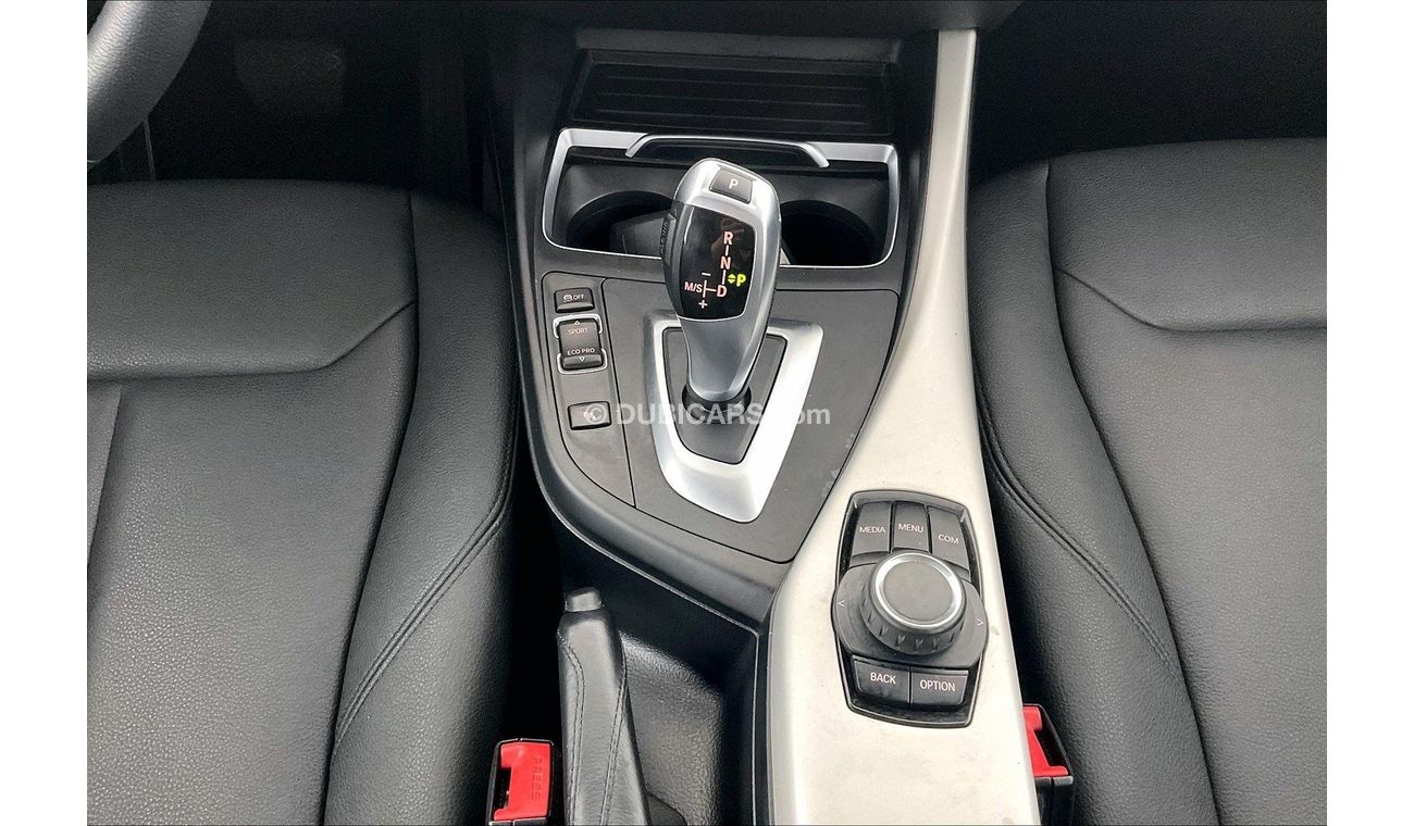 بي أم دبليو 120i Exclusive