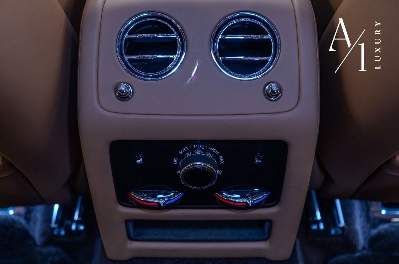 Rolls-Royce Ghost 2021 Rolls Royce Ghost Silver Badge, Comes With Warranty  Service Contract, Fully Loaded, GCC Spec