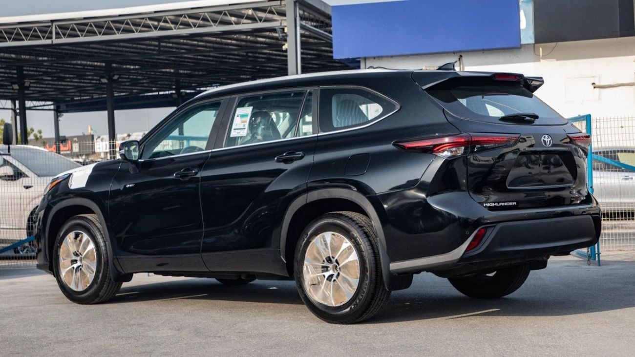 تويوتا هايلاندر TOYOTA  HIGHLANDER 2.5L AWD | 2025 | For Local Registration +10%