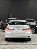 Toyota Camry (*تويوتا كامري هايبرد/ لاكجري*) *موديل* : 2025 *السعر* : 105.000 درهم  *ممشي* : صفر ك/م  (*مواصفات خ