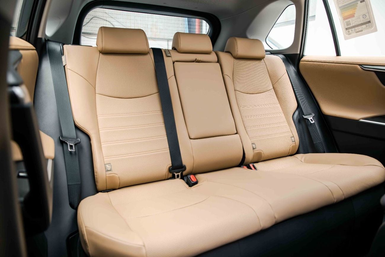 تويوتا راف ٤ HI 2.5L Hybrid - Attitude Black Inside Beige | Export Price