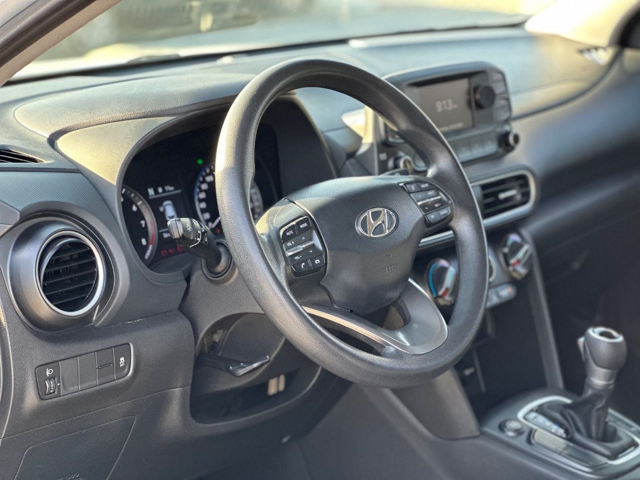 Hyundai Kona GLS Premium 1.6L