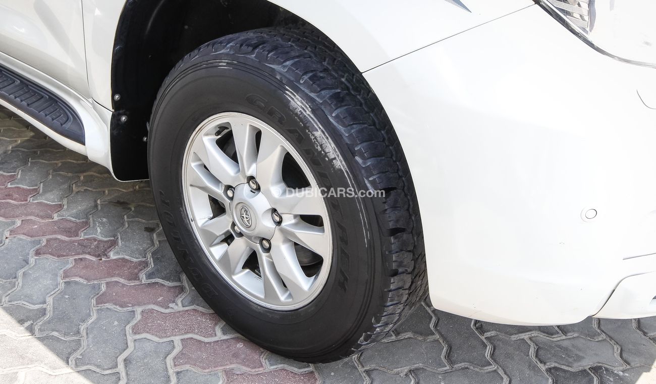 تويوتا لاند كروزر GXR V8