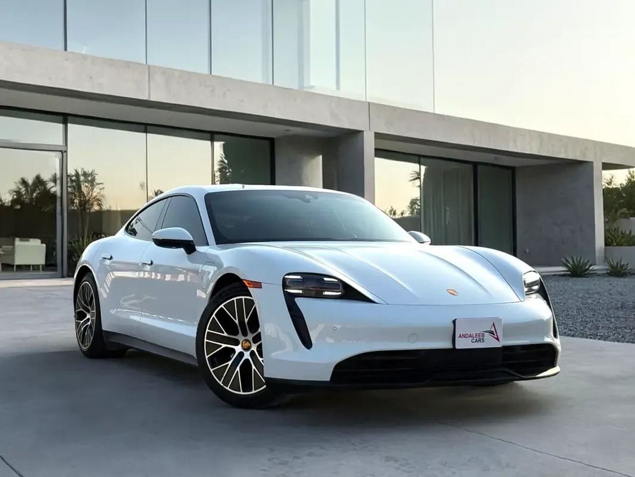 Porsche Taycan TURBO Base AED 3,030 P.M | 0% DOWN PAYMENT | PORSCHE TAYCAN | EV | 2022