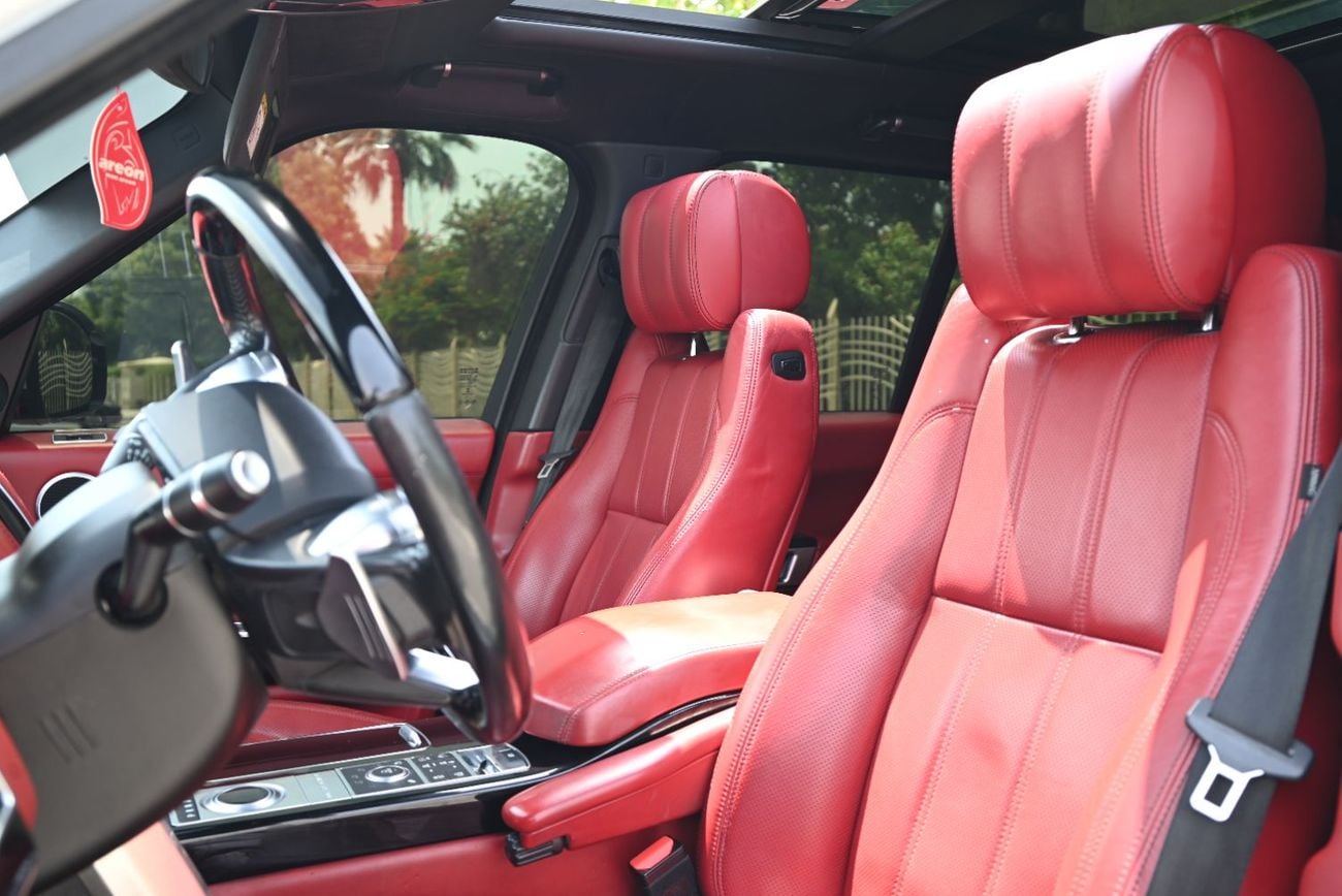 Land Rover Range Rover AUTOBIOGRAPHY -  AGENCY MAINTAINED - ACCIDENT FREE - RANGE ROVER SUPERCHARGED 2015 - GCC - WELL MAIN