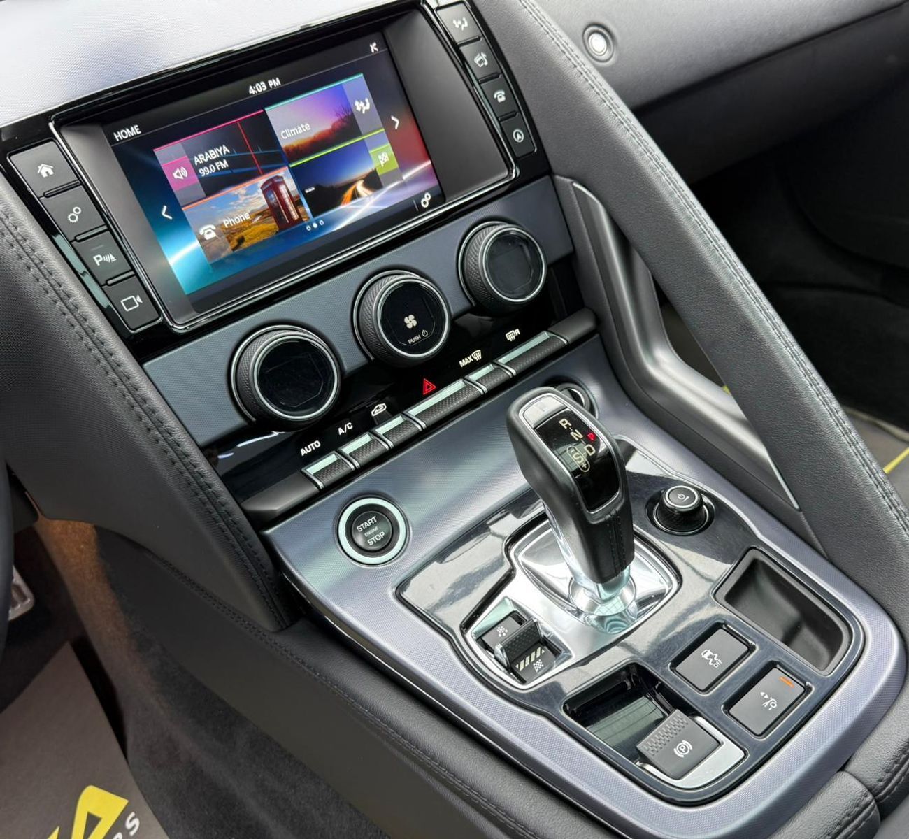 جاكوار F Type Std 3.0L Coupe A/T 2018 Jaguar F-Type V6, Full Service History, Fully Loaded, Excellent Condition, G