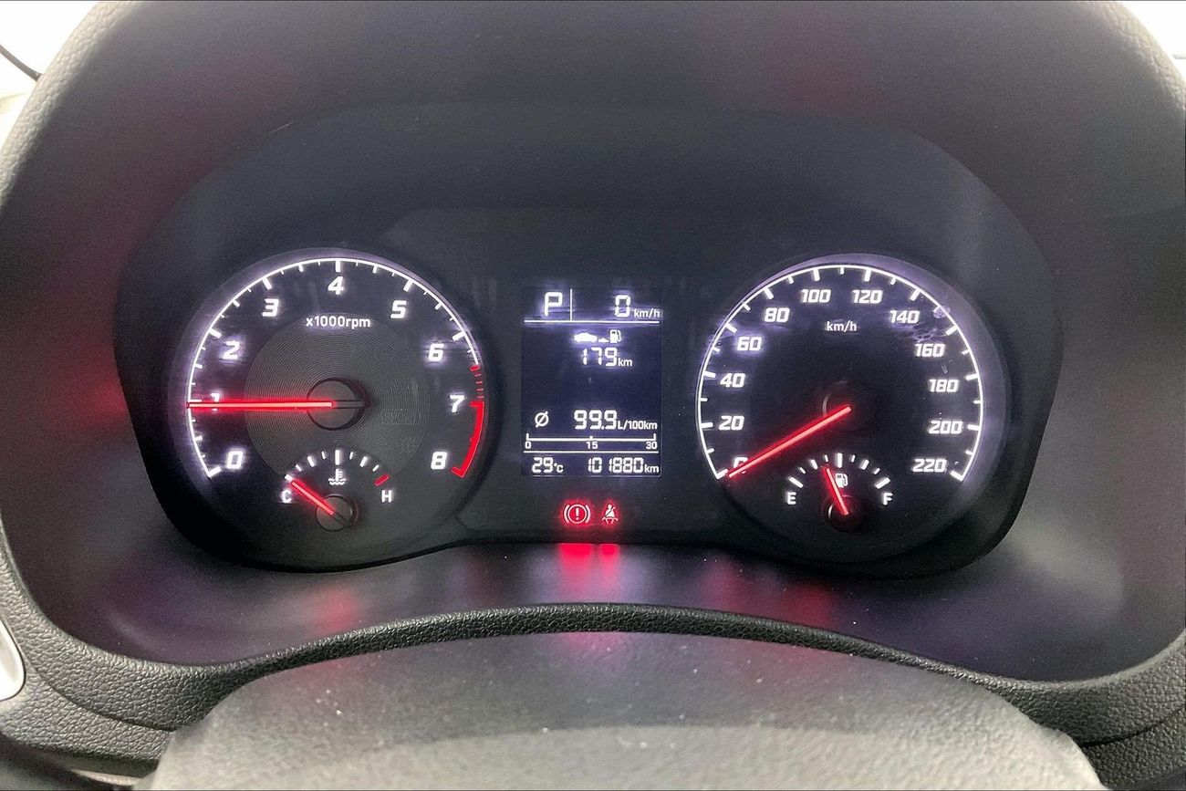 Hyundai Accent Smart / GL | National Day Celebration | Guaranteed Warranty | 0 Down Payment