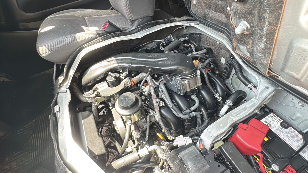 Toyota Hiace 13 SEATER | 2.0L PETROL ENGINE | AUTOMATIC TRANSMISSION | 2018