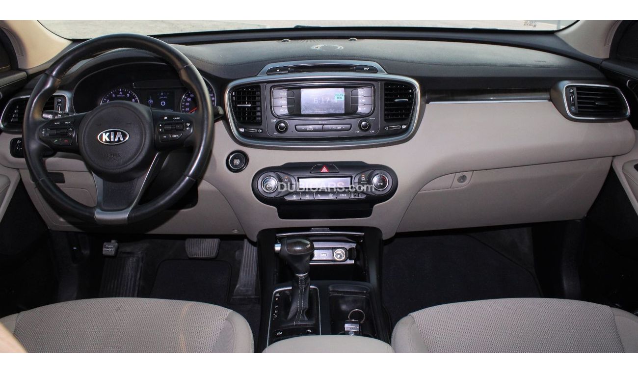 Kia Sorento Kia Sorento 2017, GCC, in good condition, panorama, without paint, without accidents, very clean fro
