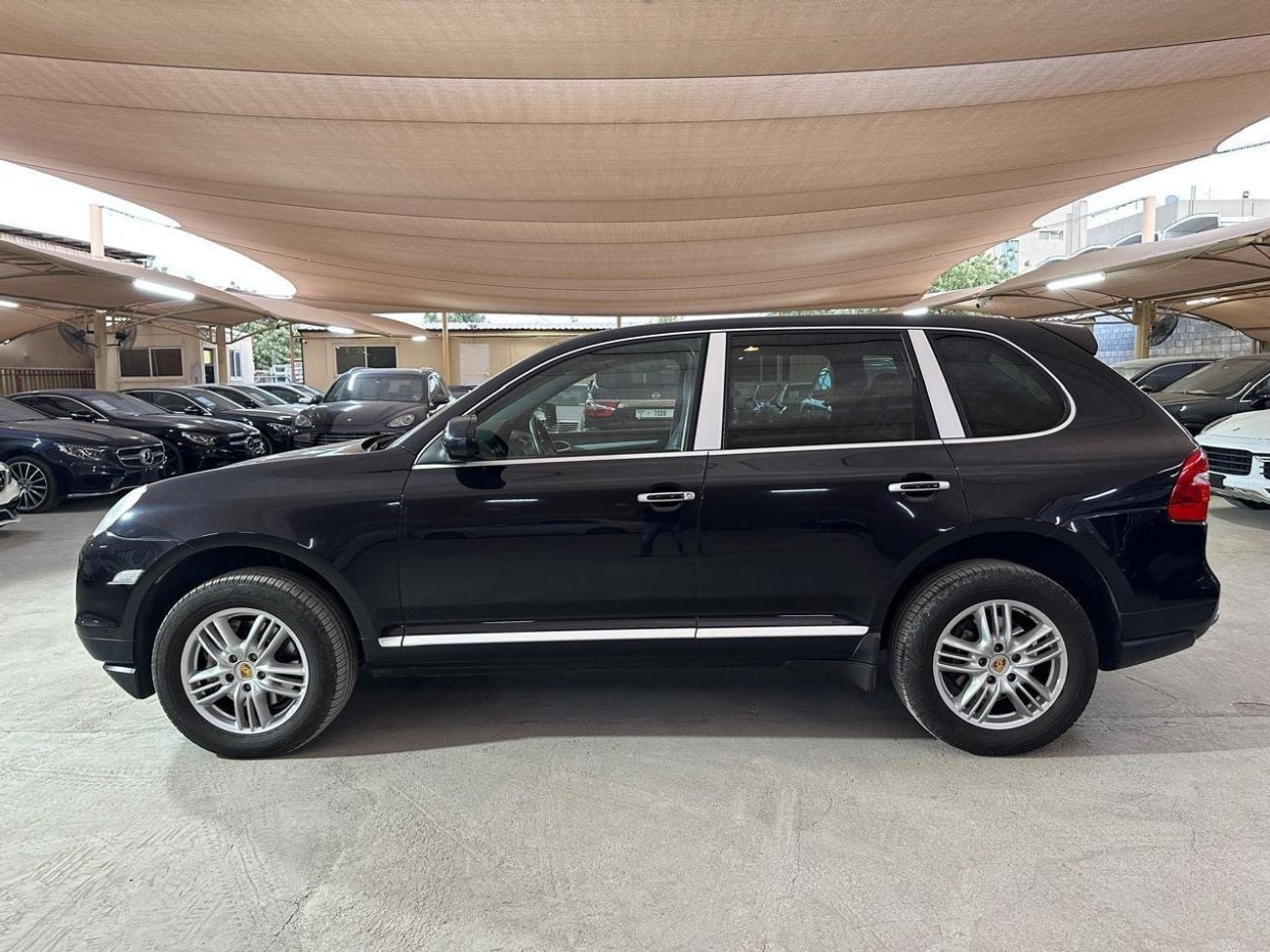 Porsche Cayenne PORSCHE CAYENNE S 2010 4.8L | VERY LOW MILEAGE | BLACK LEATHER INTERIOR | BACK CAMERA