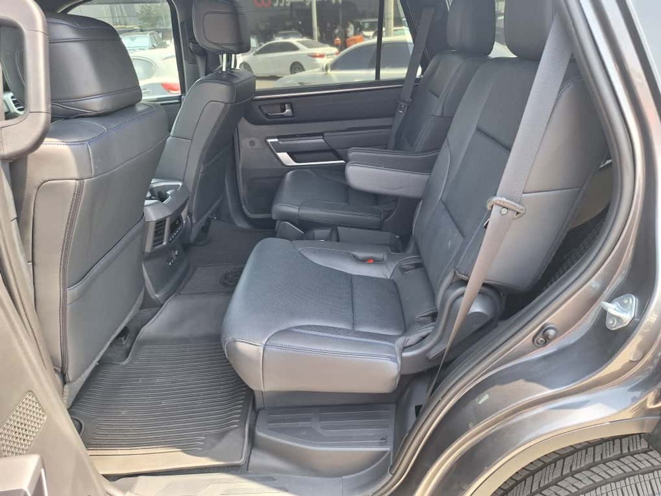 Toyota Sequoia 2024 TOYOTA SEQUOIA PLATINIUM 4WD HYBRID