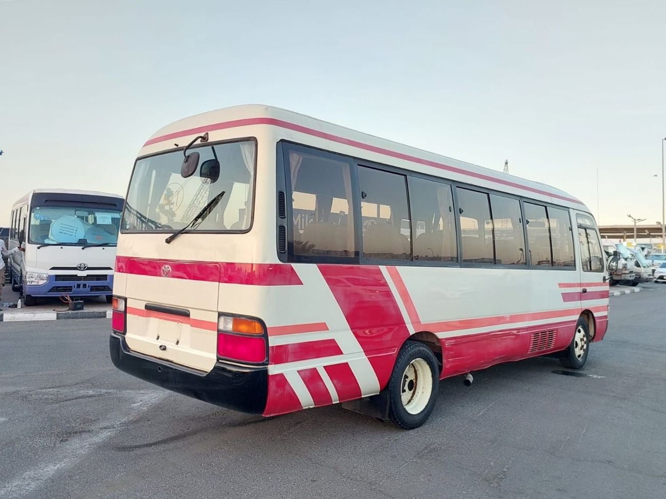 Toyota Coaster 1996 TOYOTA COASTER BUS RHD DIESEL AUTOMATIC 1HZ ENGINE(PM09683)
