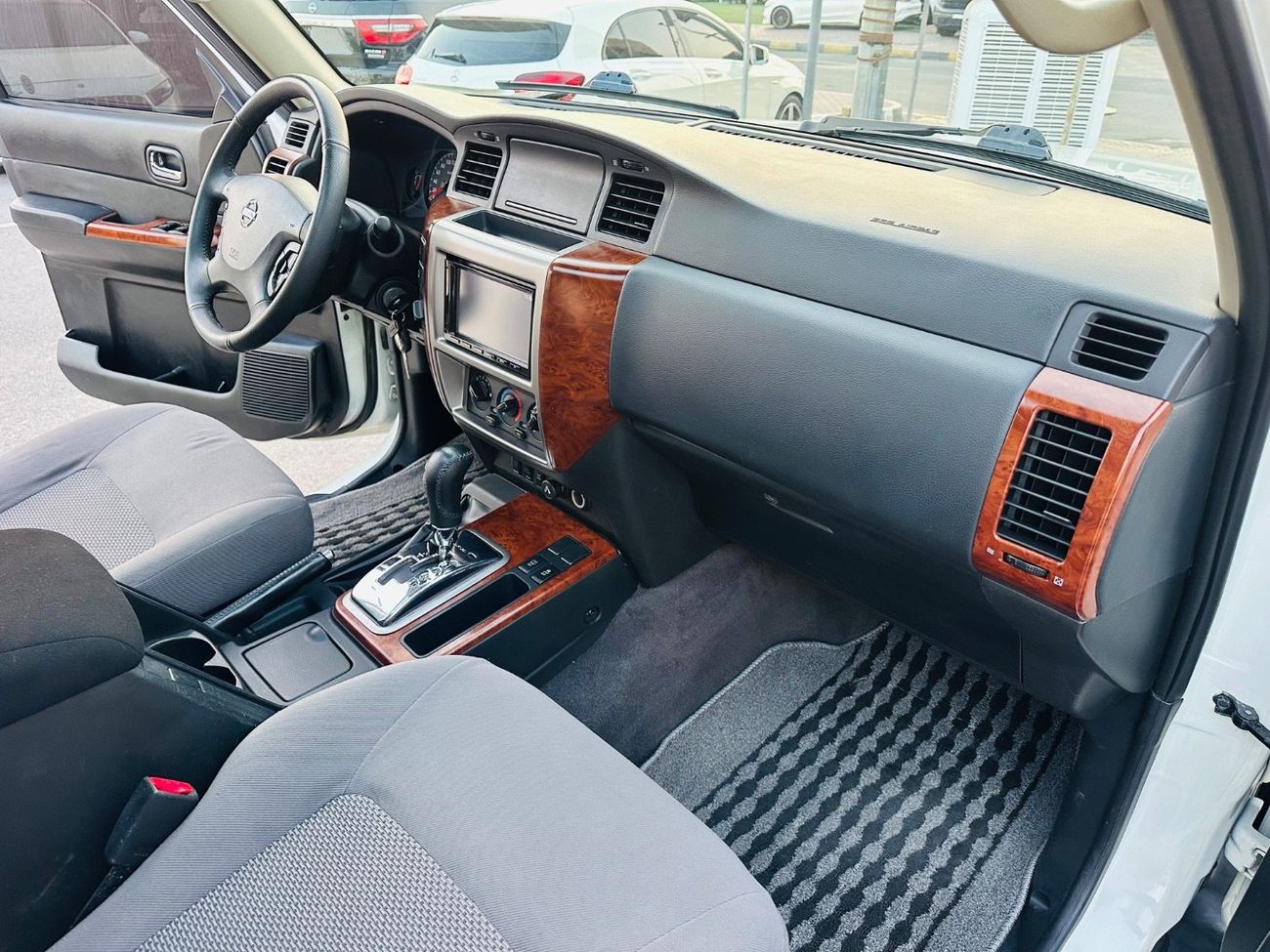 Nissan Patrol Safari 