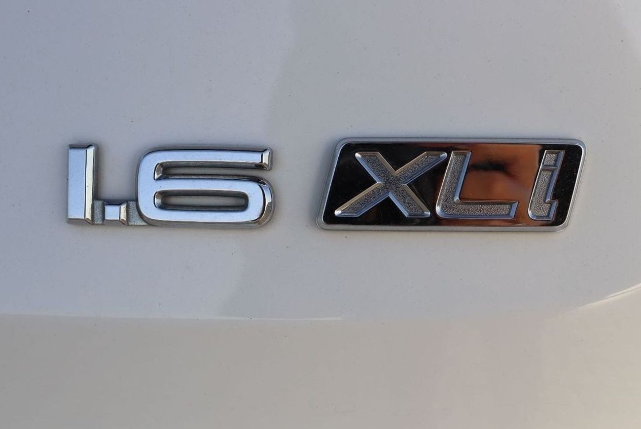 Toyota Corolla XLI 1.6L A/T