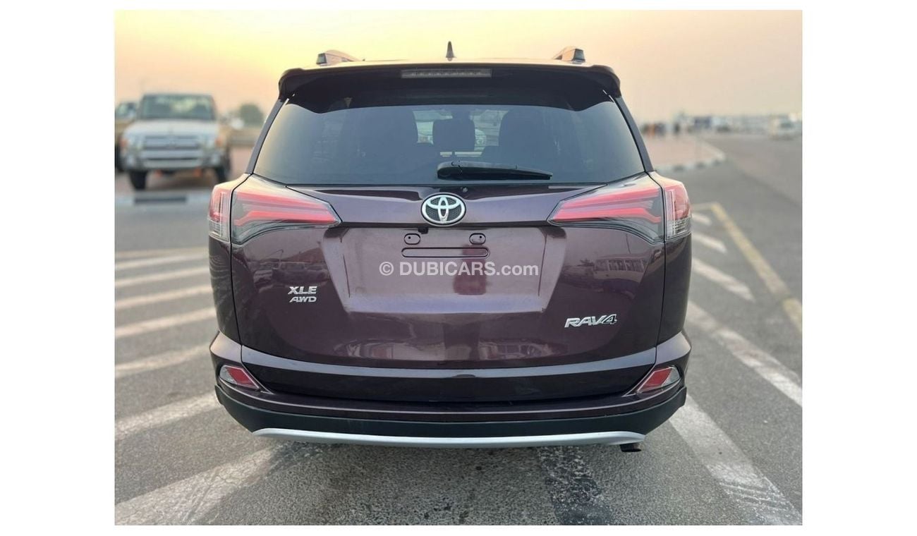 Toyota RAV4 *Offer*2018 TOYOTA RAV4 XLE 4X4 -