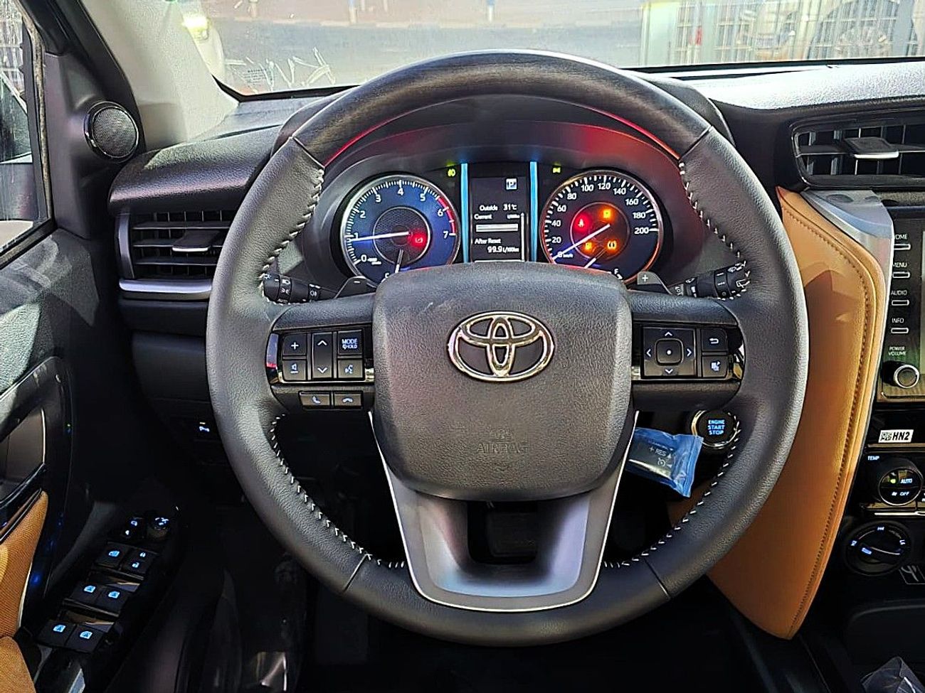 تويوتا فورتونر VX1 4.0L