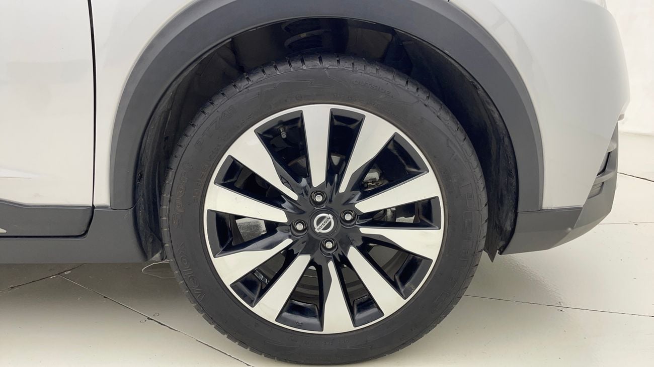 Nissan Kicks SL 1.6 | Zero Down Payment | Home Test Drive